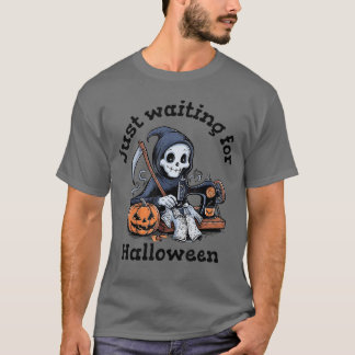 Camiseta Lúgubre Esperando Halloween
