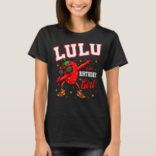 Camiseta Lulu de la cumpleañera haciendo dabbing con fresa