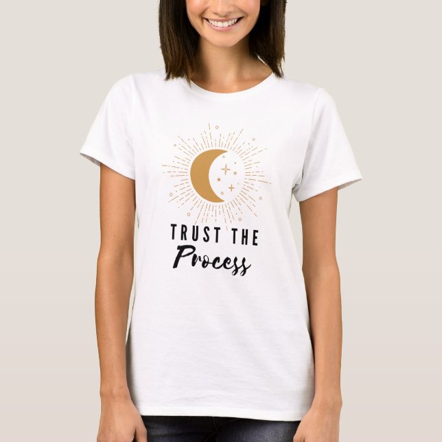 Camiseta Luna de Oro Crescent con Estrellas Confía en el pr (Anverso)
