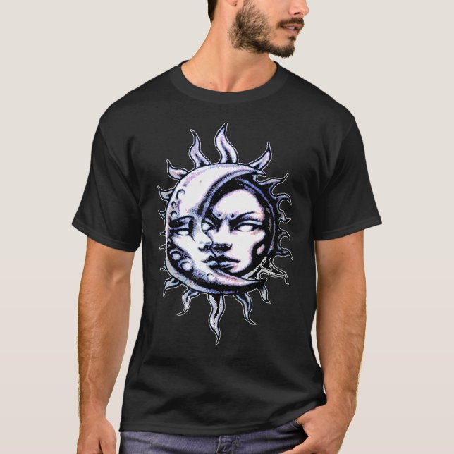 Camiseta Luna Sol Oscuro Artes Occult Magic Moon Dark Acade (Anverso)