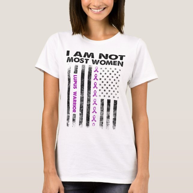 Camiseta lupus warrior no soy la mayoría de las mujeres (Anverso)