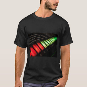 Camiseta Luz de Control de Sintetizador Seis