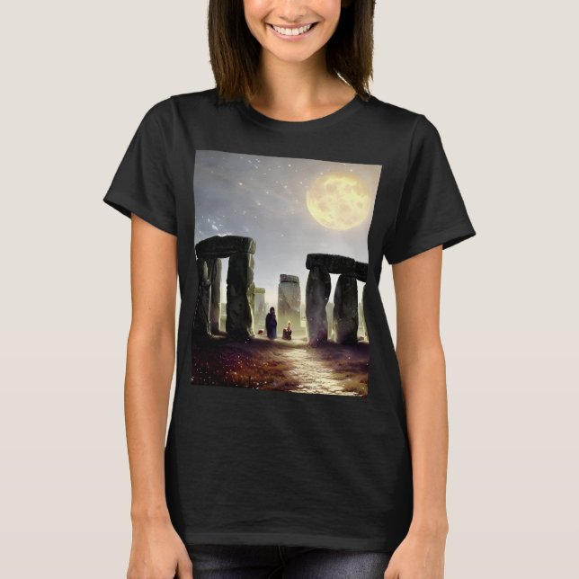 Camiseta Luz de luna sobre el arte digital de Stonehenge (Anverso)