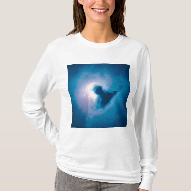 Camiseta Luz y sombra en la nebulosa de Carina (Anverso)