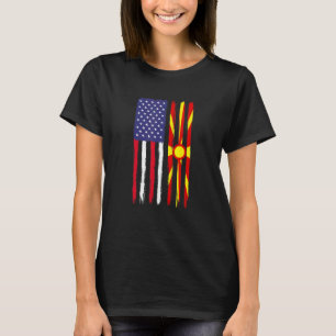 Camiseta Macedonio arrancó de raíz media bandera estadounid
