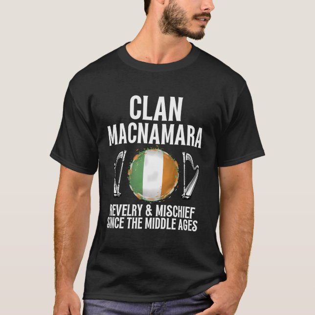 Camiseta Macnamara Apellido irlandés Heraldic Celti (Anverso)