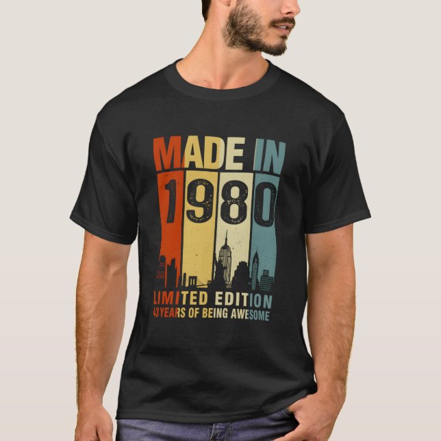 Camiseta Made In 1980 43 Years Of Being Awesome (Anverso)