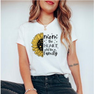 Camiseta Madre: El corazón de la familia" girasol