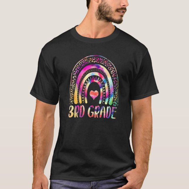 Camiseta Maestra De 3er Grado Tie Dye Rainbow de vuelta a l (Anverso)