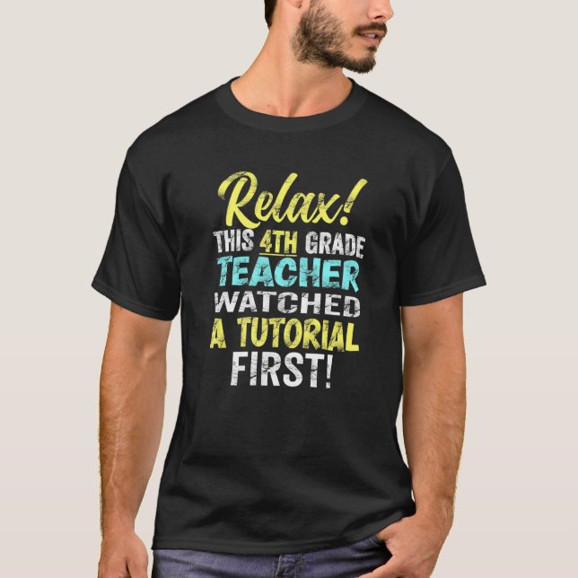 Camiseta Maestra de 4º Grado observa los tutoriales Apple B (Anverso)
