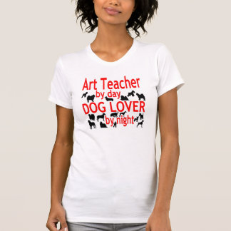 Camiseta Maestra de arte de los amantes del perro en rojo