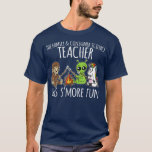 Camiseta Maestra De Ciencias Familiares Y Consumidores Tien<br><div class="desc">Maestra En Ciencias Familiares Y Consumidores Tiene Un Equipo Más Gracioso.</div>