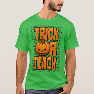 Camiseta Maestra De Matemáticas Trick O Teach Halloween Cal