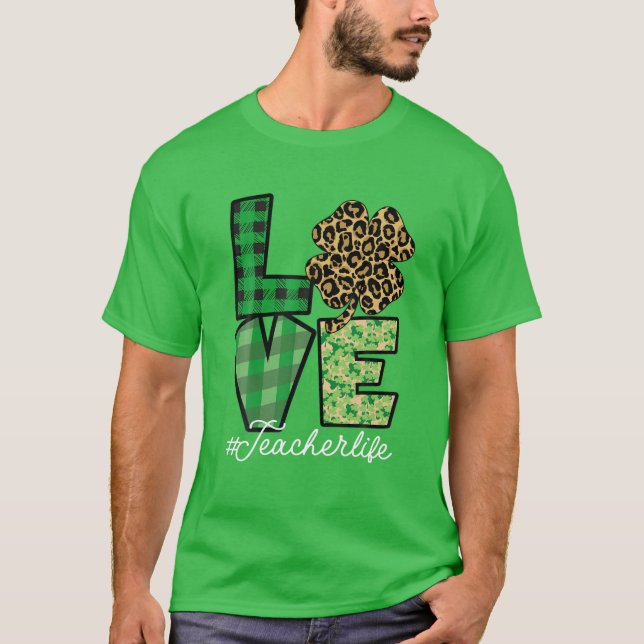 Camiseta Maestra de St Patricks Messy Bun Leopard: Enseñanz (Anverso)