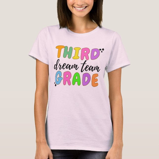 Camiseta Maestra De Tercer Grado, De Vuelta A La Escuela, E (Anverso)