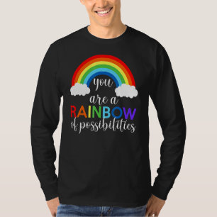Camiseta Maestra Eres Un Arcoiris De Posibilidades De Enseñ
