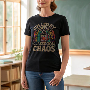 Camiseta Maestra retro alimentada por el café: de vuelta a
