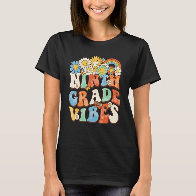 Camiseta Maestra Retro Groovy de Noveno Grado (Anverso)