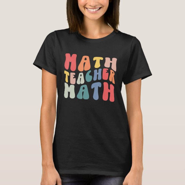 Camiseta Maestra Retro Groovy Math 100 Días O (Anverso)