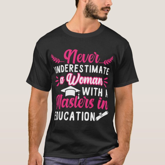 Camiseta Maestría En Educación Graduada (Anverso)