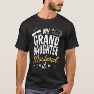 Camiseta Maestría En Graduación Mi Nieta La Dominó La Ll