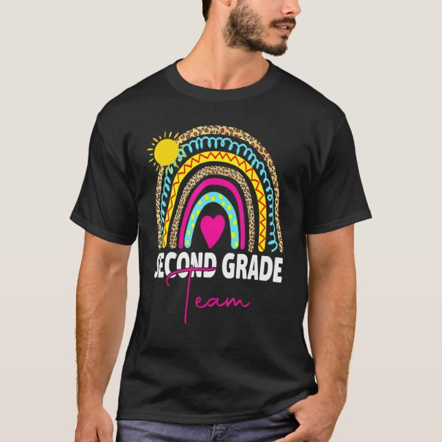 Camiseta Maestro de 2do Grado Arcoíris De vuelta a la escue (Anverso)