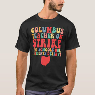 Camiseta Maestros de la escuela Groovy Columbus Ohio atacan