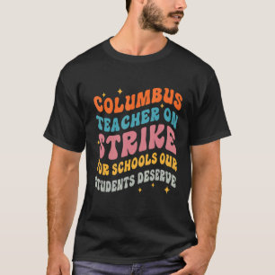 Camiseta Maestros de la escuela Groovy Columbus Ohio atacan