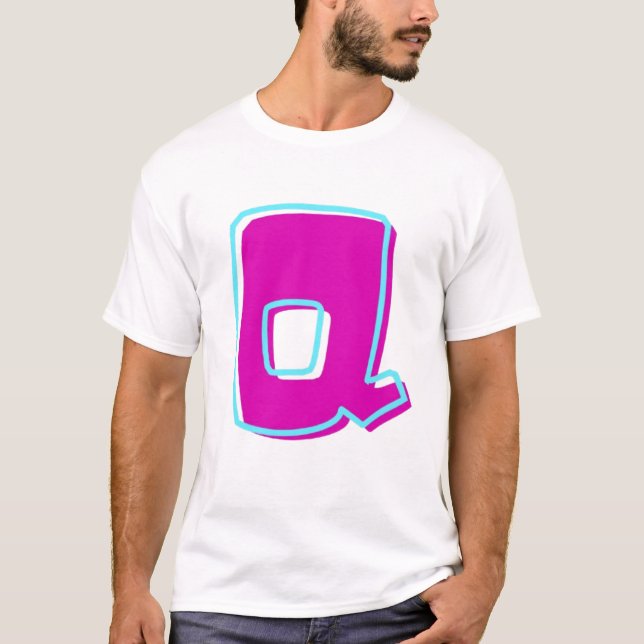 Camiseta Magenta de estilo y letra Verde azulada Q (Anverso)