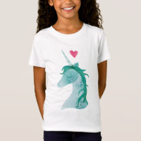 Magia azul del unicornio con el corazón