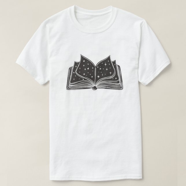Camiseta Magic Open Spellbook – Stars and Wizardry (Diseño del anverso)
