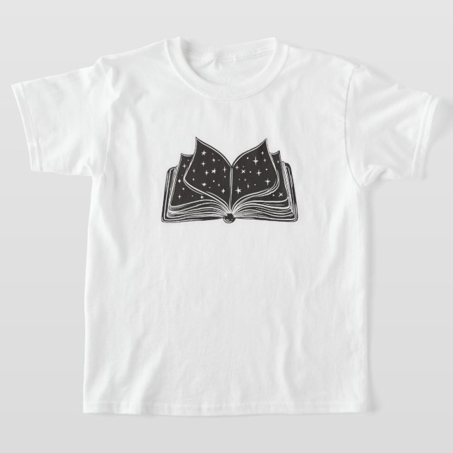 Camiseta Magic Open Spellbook – Stars and Wizardry (Distribución)