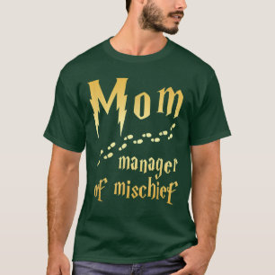 Camiseta Magical Mom, Manager of Mischief