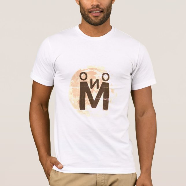 Camiseta Magnífica tipografía lunar (Anverso)