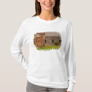 Camiseta Maine, antiguo edificio de piedra y granero de mad