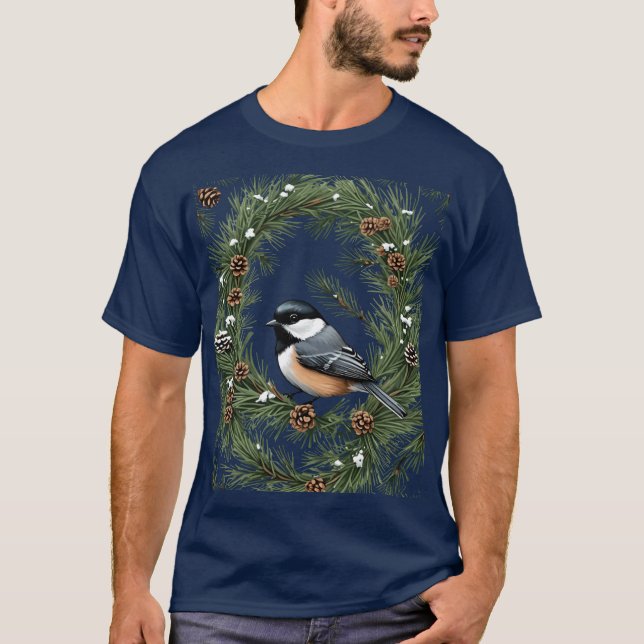 Camiseta Maine Black Capped Chickadee With Pine Pattern (Anverso)