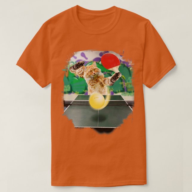 Camiseta Maine Coon Cat Jugando Mesa Tenis Ping Pong (Diseño del anverso)