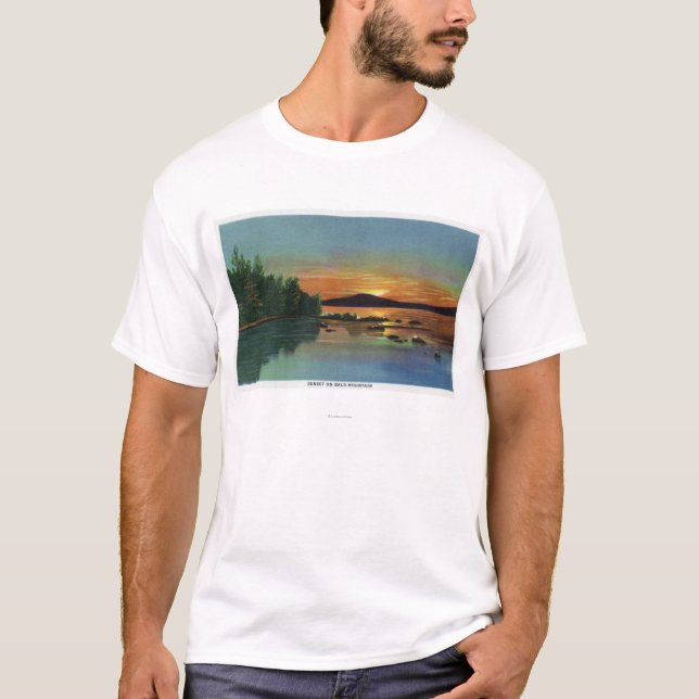 Camiseta MaineView de una puesta del sol en la montaña (Anverso)