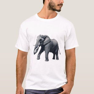 Camiseta Majestic African Elephant Walking with Large Tusks