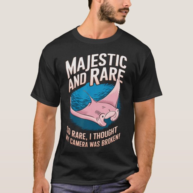Camiseta Majestic And Rare So Rare I Thought My Camera Was  (Anverso)