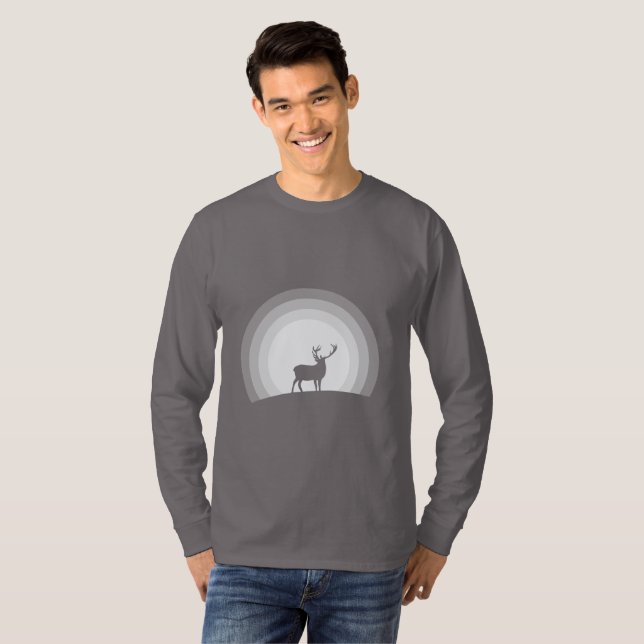 Camiseta Majestic Stag Silhouette Under Lunar Light (Anverso completo)