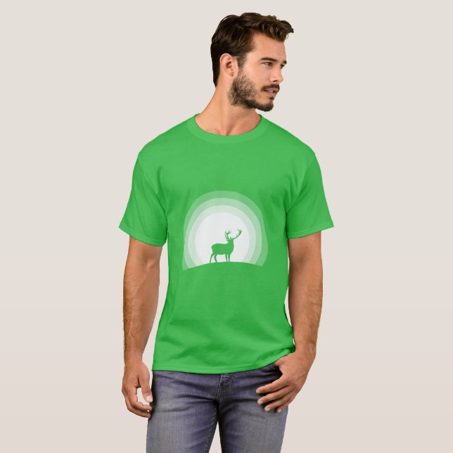 Camiseta Majestic Stag Silhouette Under Lunar Light (Anverso completo)
