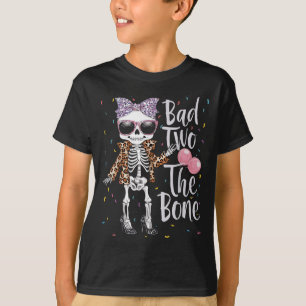 Camiseta Malas Dos, la Chica de cumpleaños número 2 Hallowe