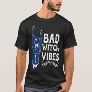 Camiseta Malas Vibraciones De Bruja Cool Goth Rock And Roll