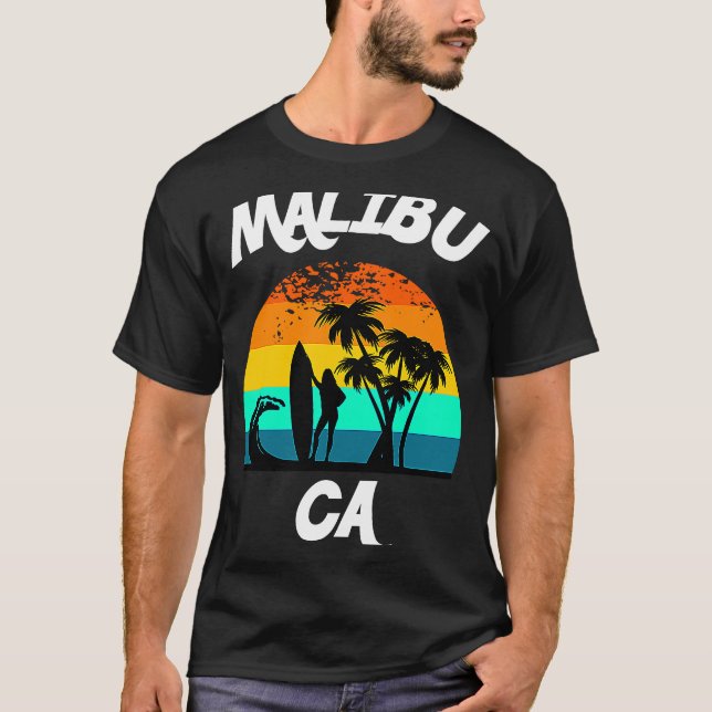 Camiseta Malibu California Beach Scenery with Female Surfer (Anverso)