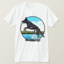 Camiseta Malinois negro en el agua