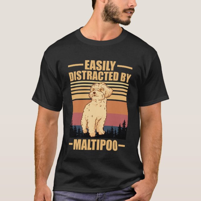 Camiseta Maltipoo Lover Easily Distracted By maltipoo  (Anverso)
