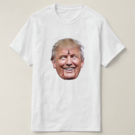 Camiseta malvada del triunfo