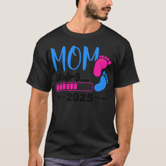 Camiseta Mamá 2025 cargando será madre en retro 2025