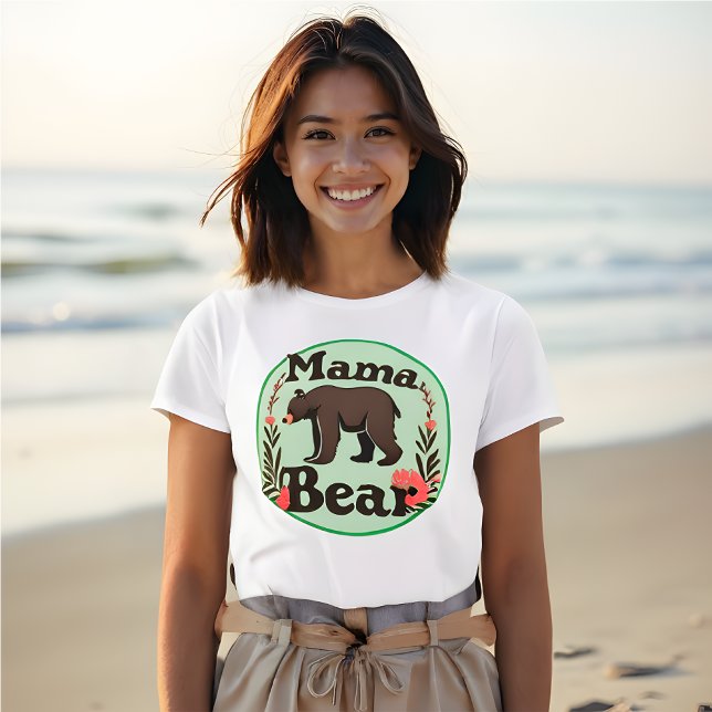 Camiseta Mama Bear - Diseño clásico y acogedor (Mama Bear - Classic and Cozy Design T-Shirt. Celebrate Motherhood Everyday.)